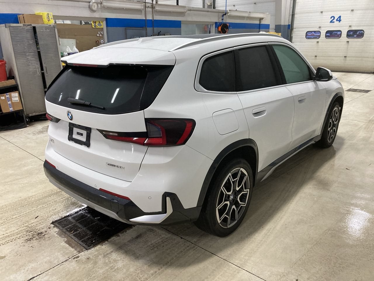 2025 BMW X1 xDrive28i