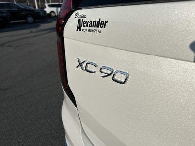 2026 Volvo XC90 Plus