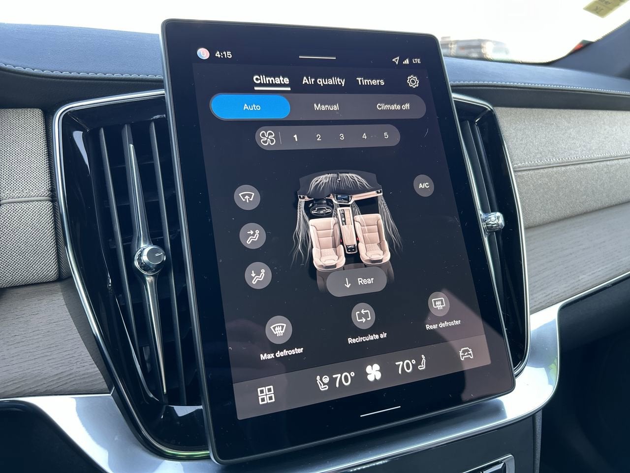 2026 Volvo XC90 Plus