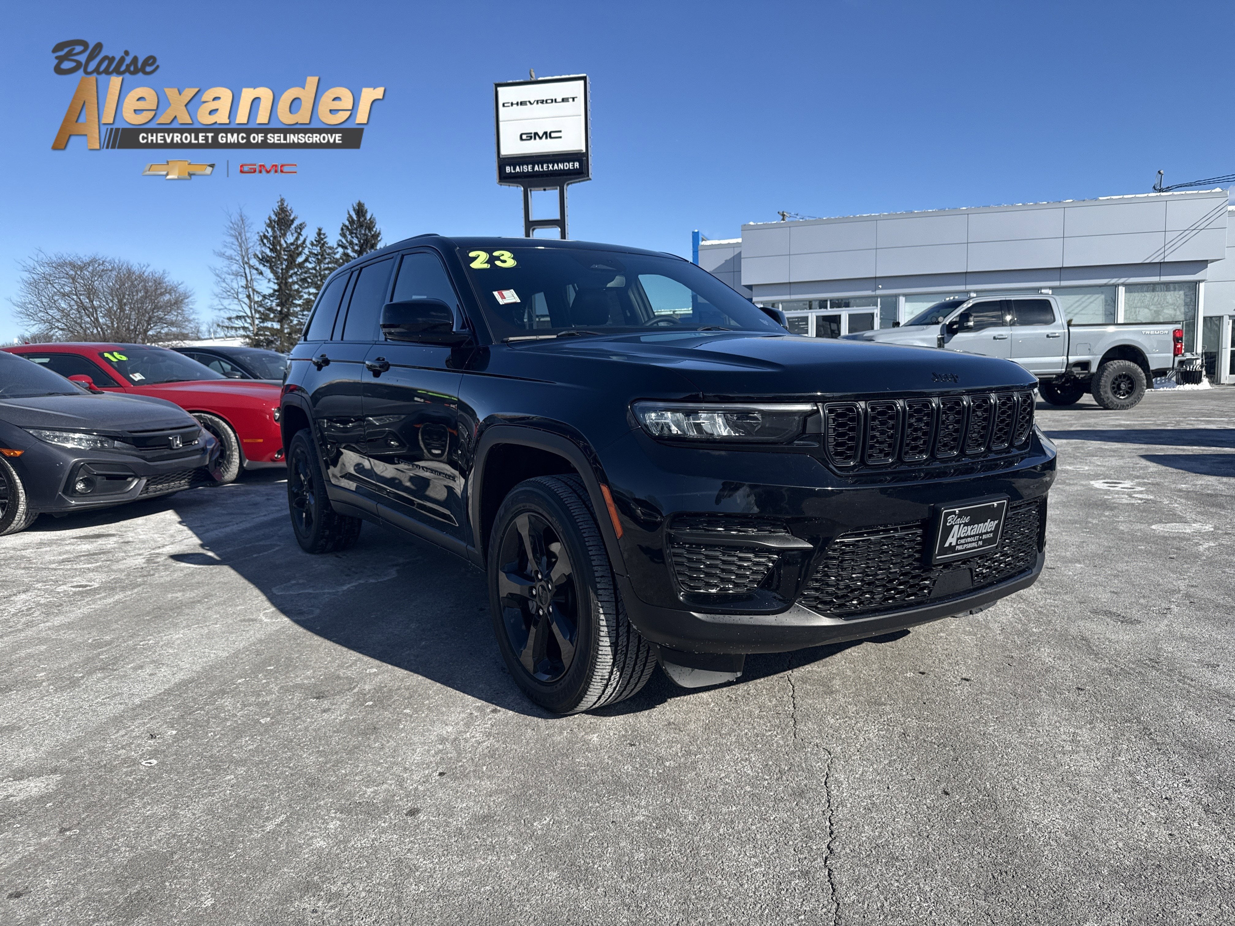2023 Jeep Grand Cherokee Altitude