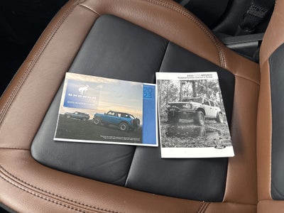 2023 Ford Bronco Base