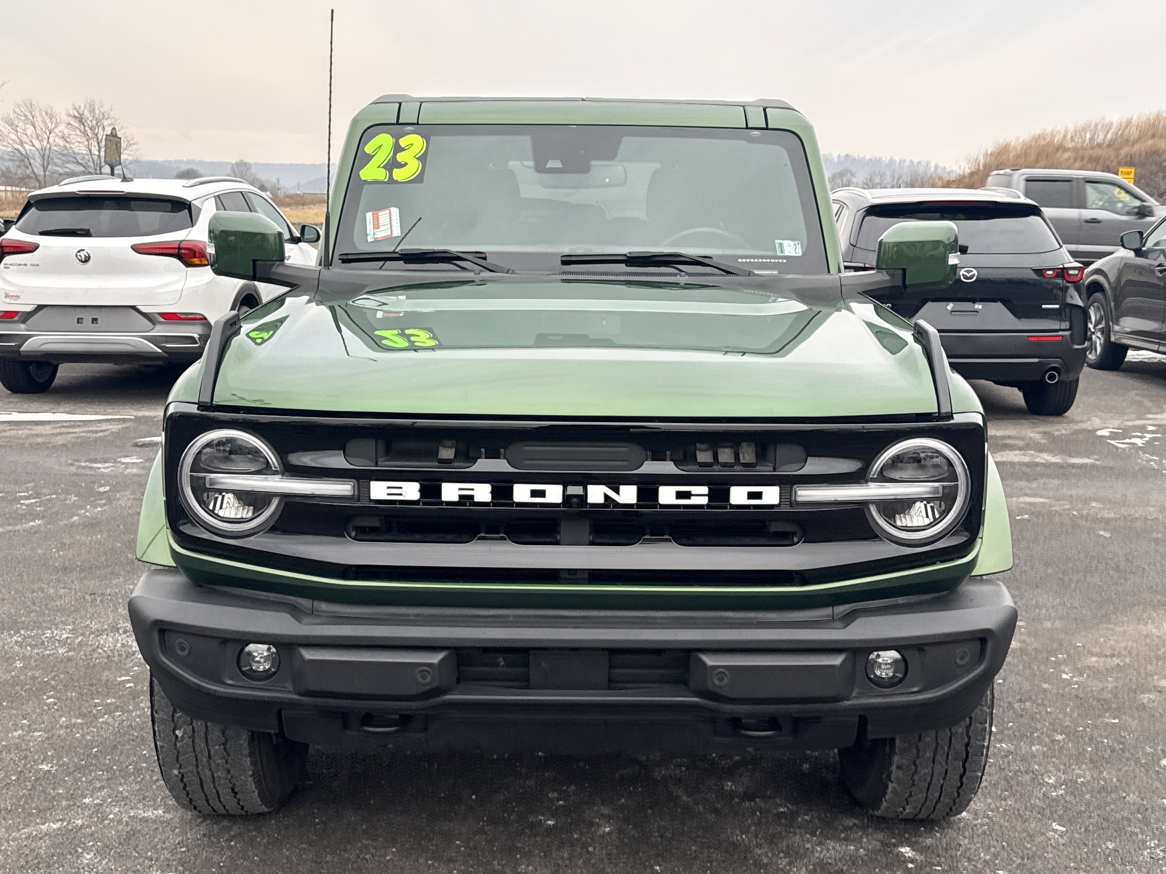 2023 Ford Bronco Base