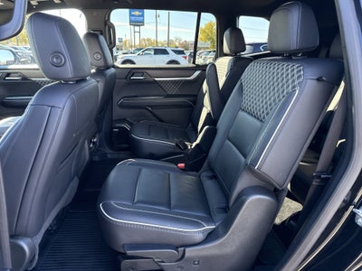 2025 GMC Acadia Denali