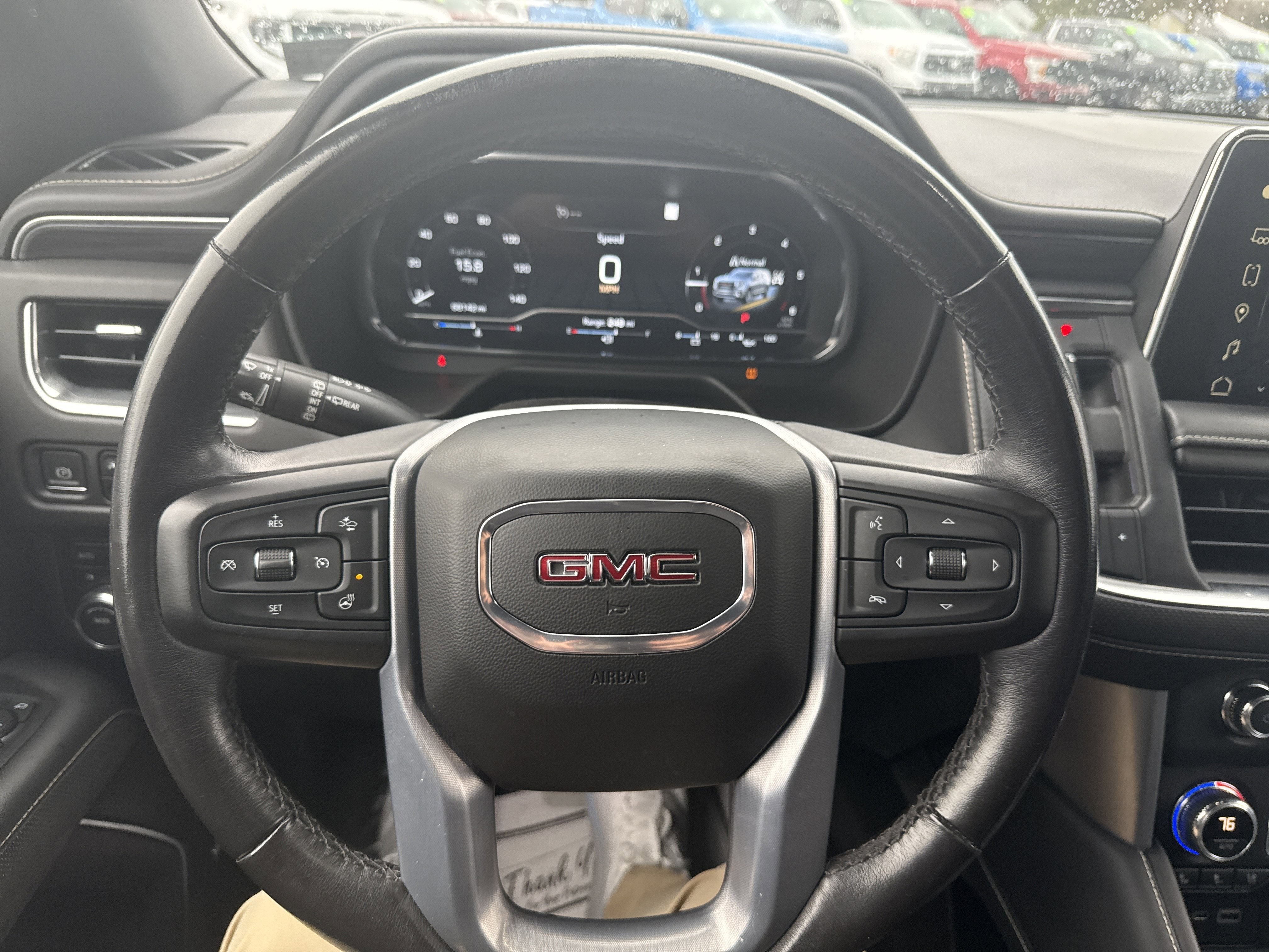 2022 GMC Yukon XL SLT