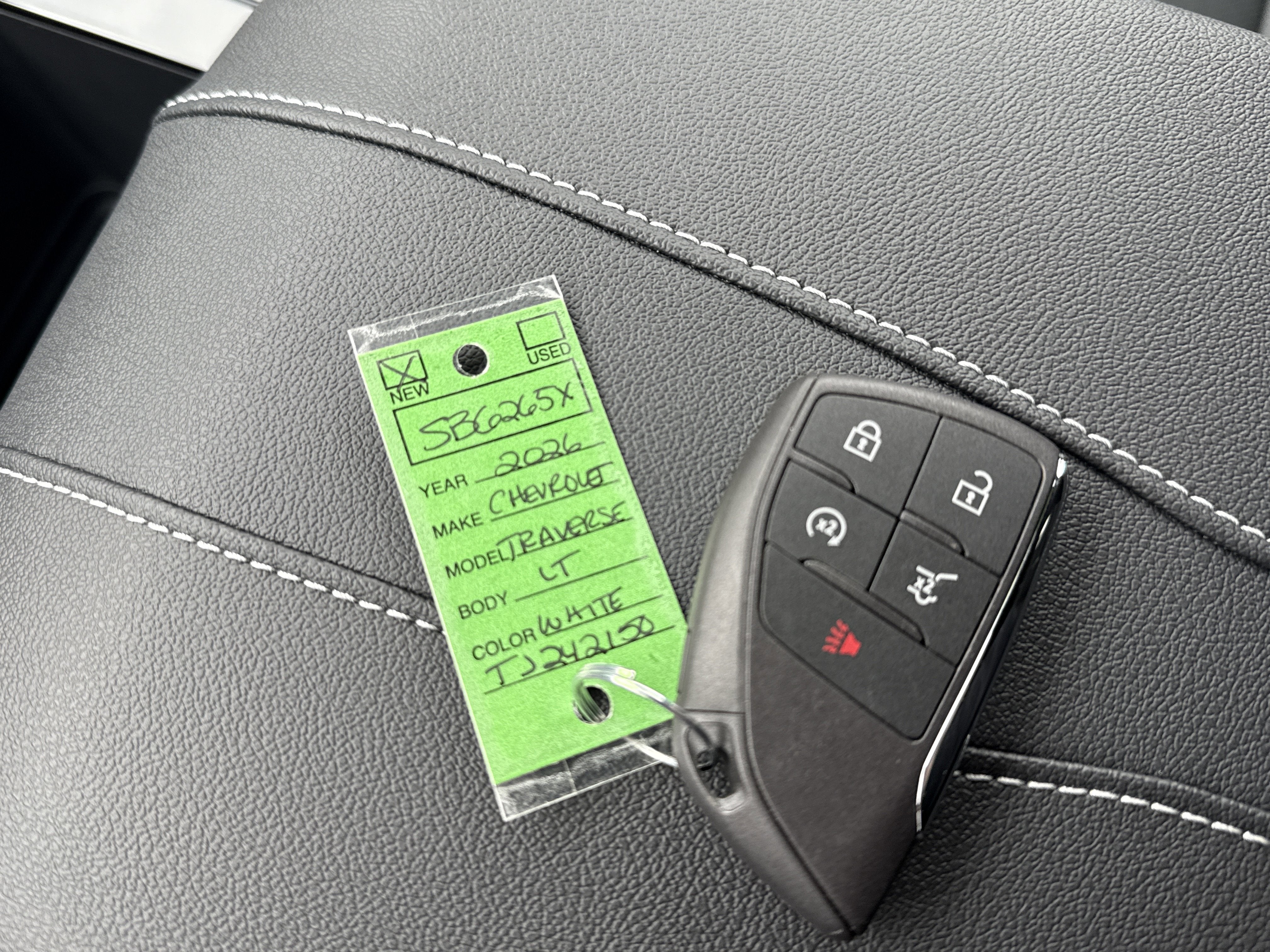 2026 Chevrolet Traverse LT