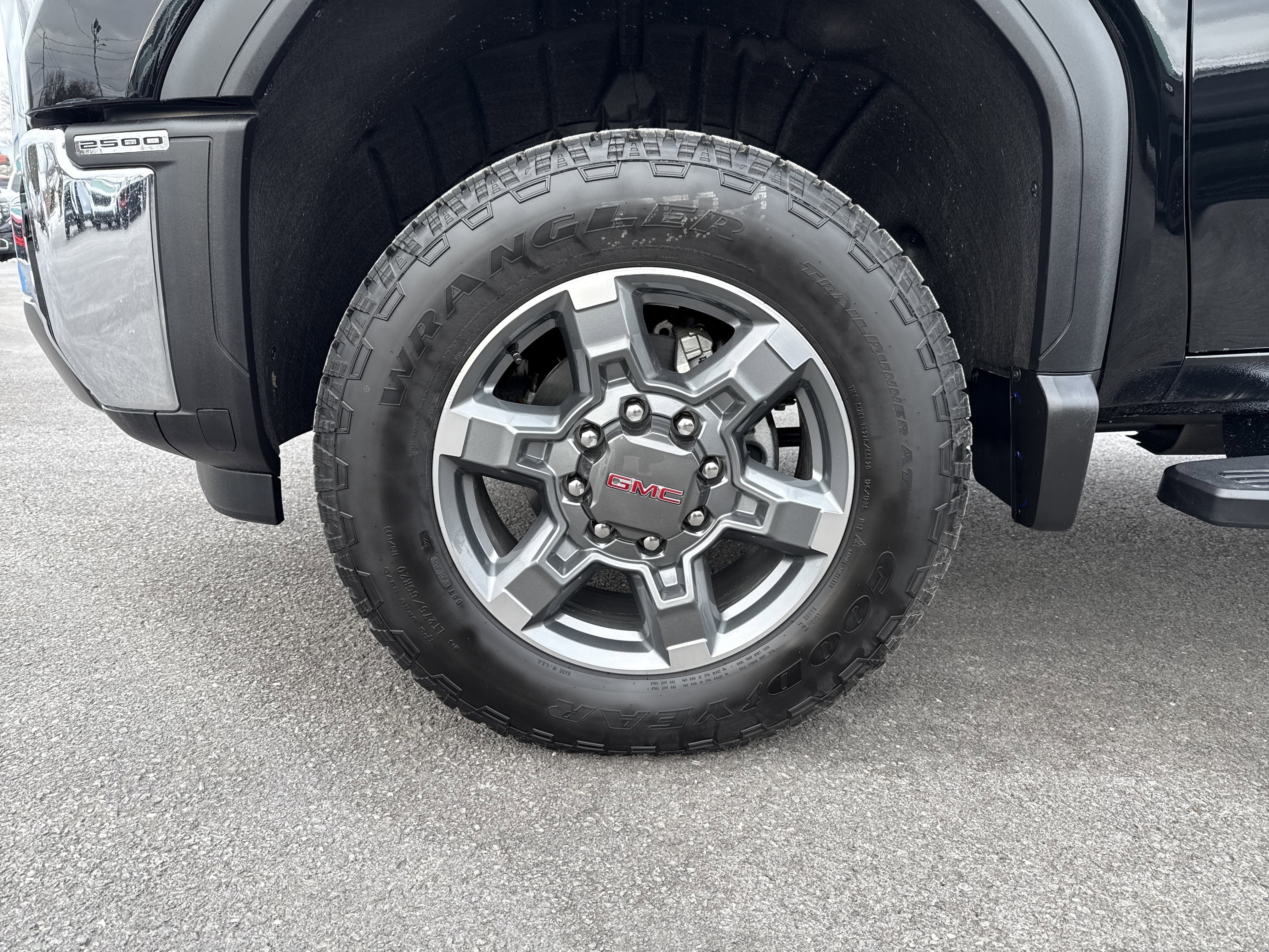 2026 GMC Sierra 2500 HD SLT