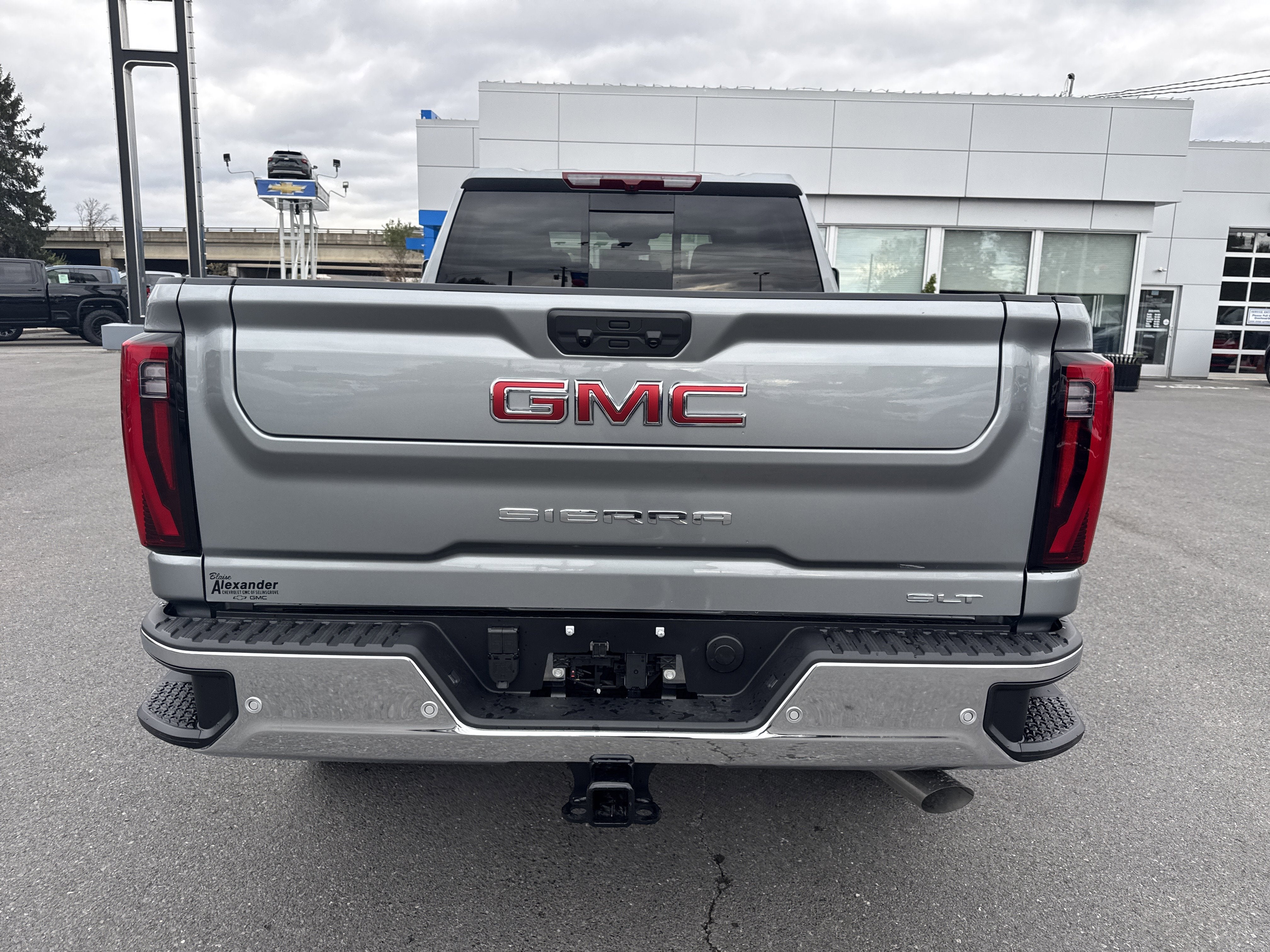 2026 GMC Sierra 2500 HD SLT
