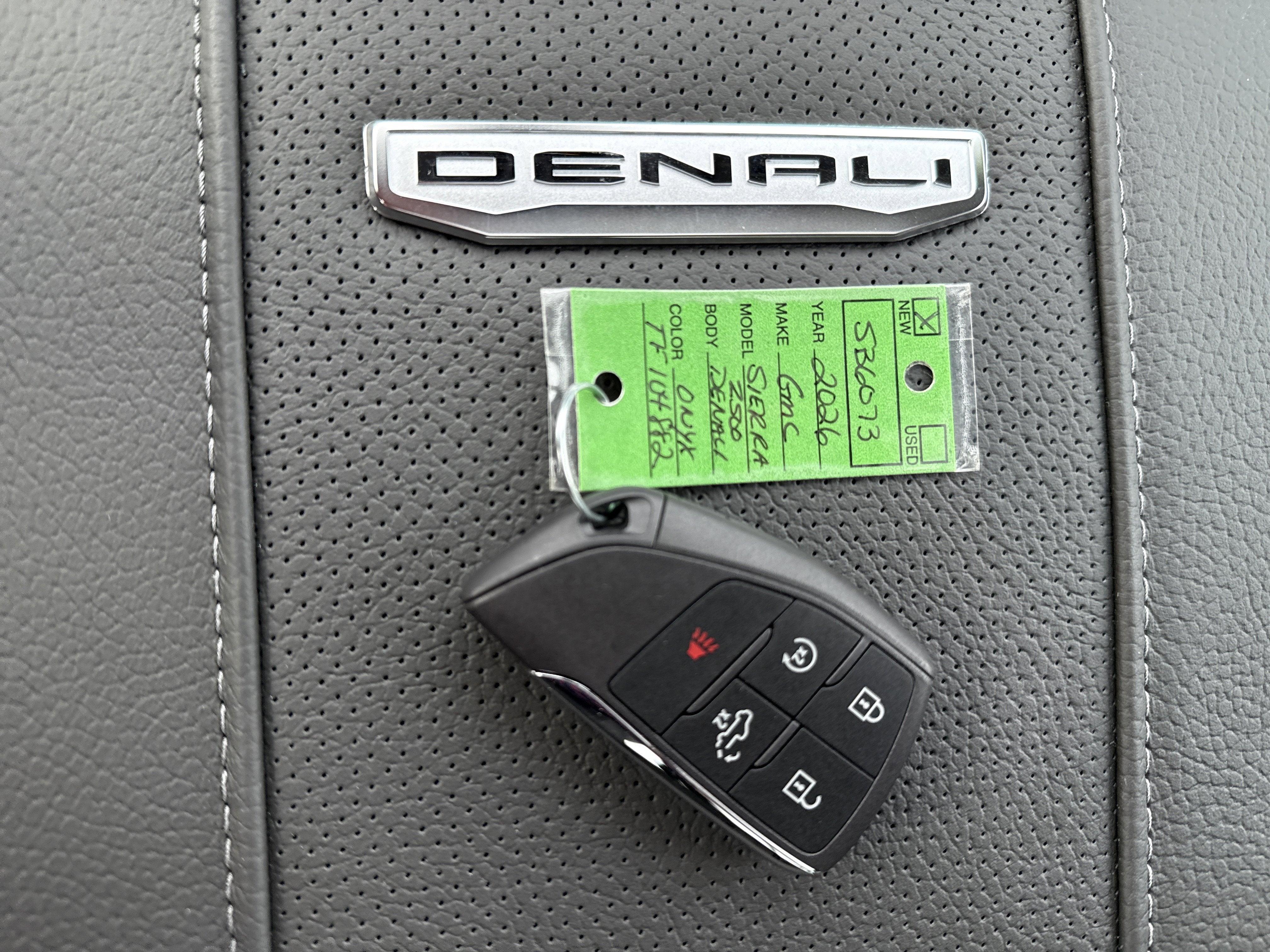 2026 GMC Sierra 2500 HD Denali