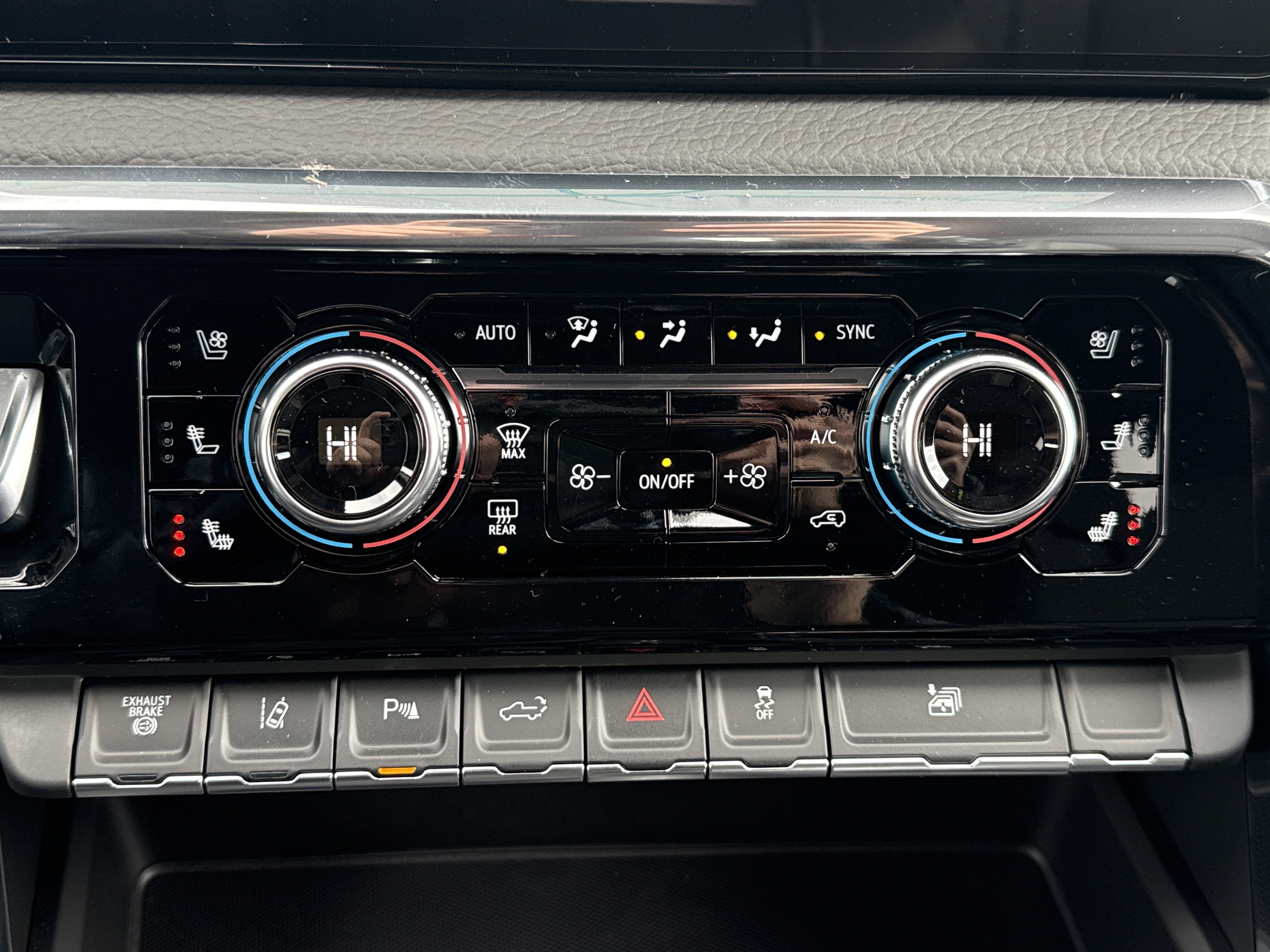 2026 GMC Sierra 3500 HD Denali DRW