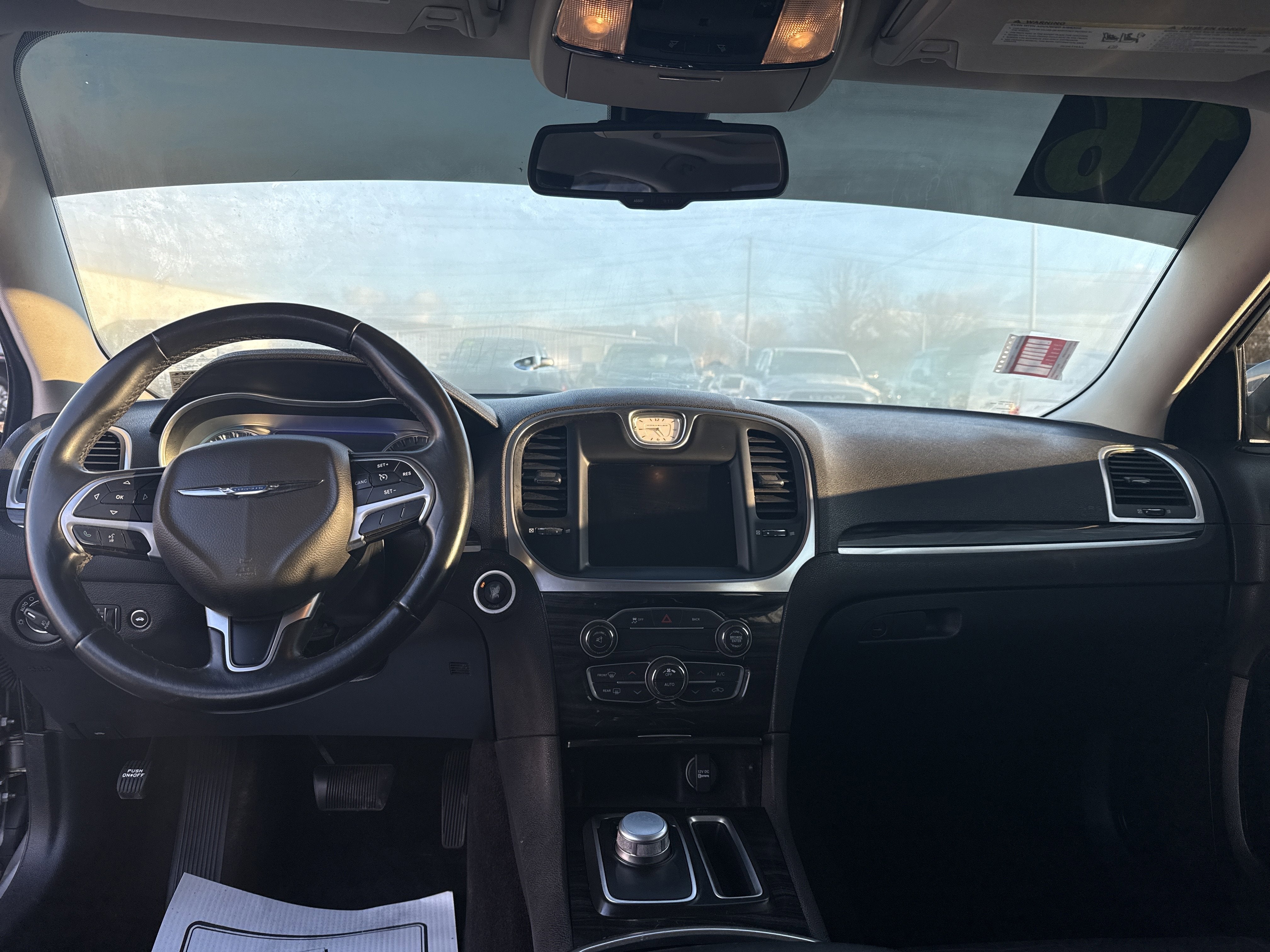 2016 Chrysler 300 Limited