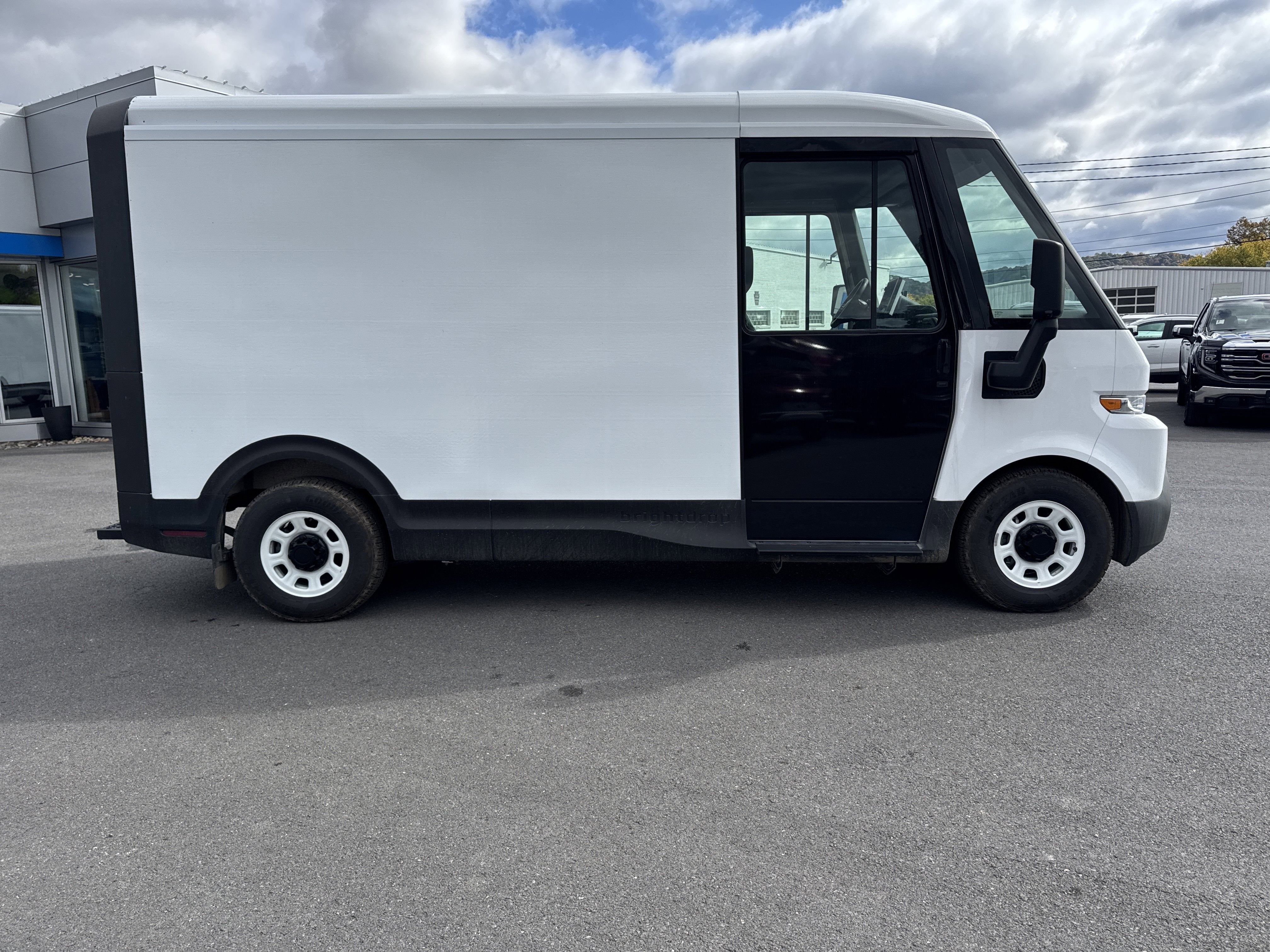 2025 Chevrolet BrightDrop 400 AWD 400