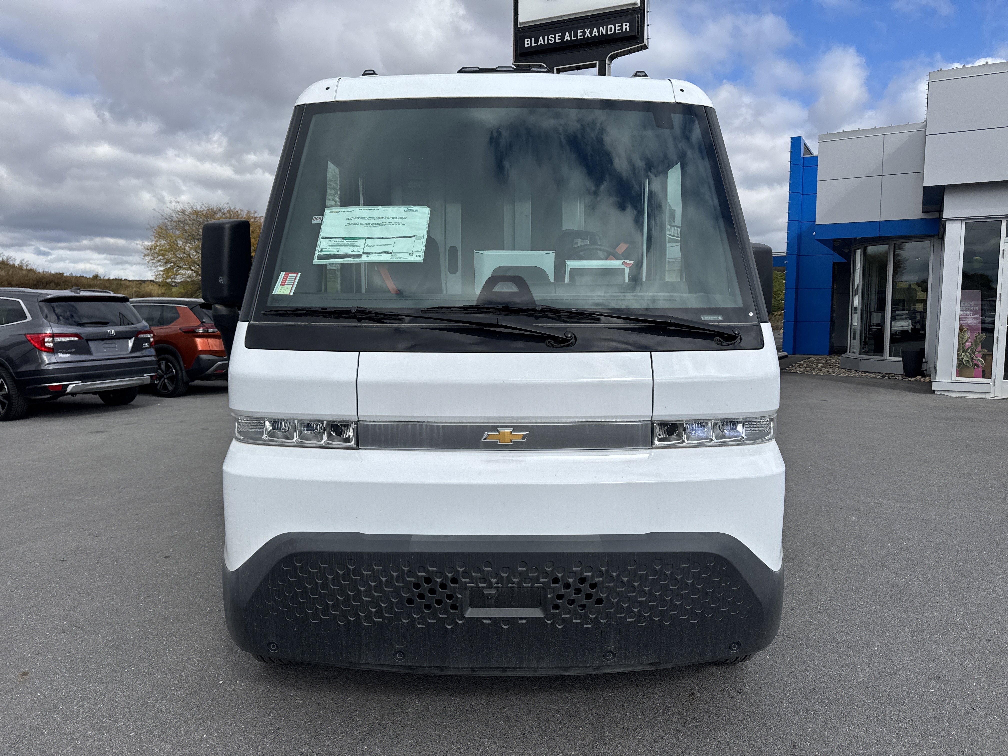 2025 Chevrolet BrightDrop 400 AWD 400