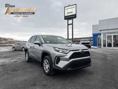 2025 Toyota RAV4 LE