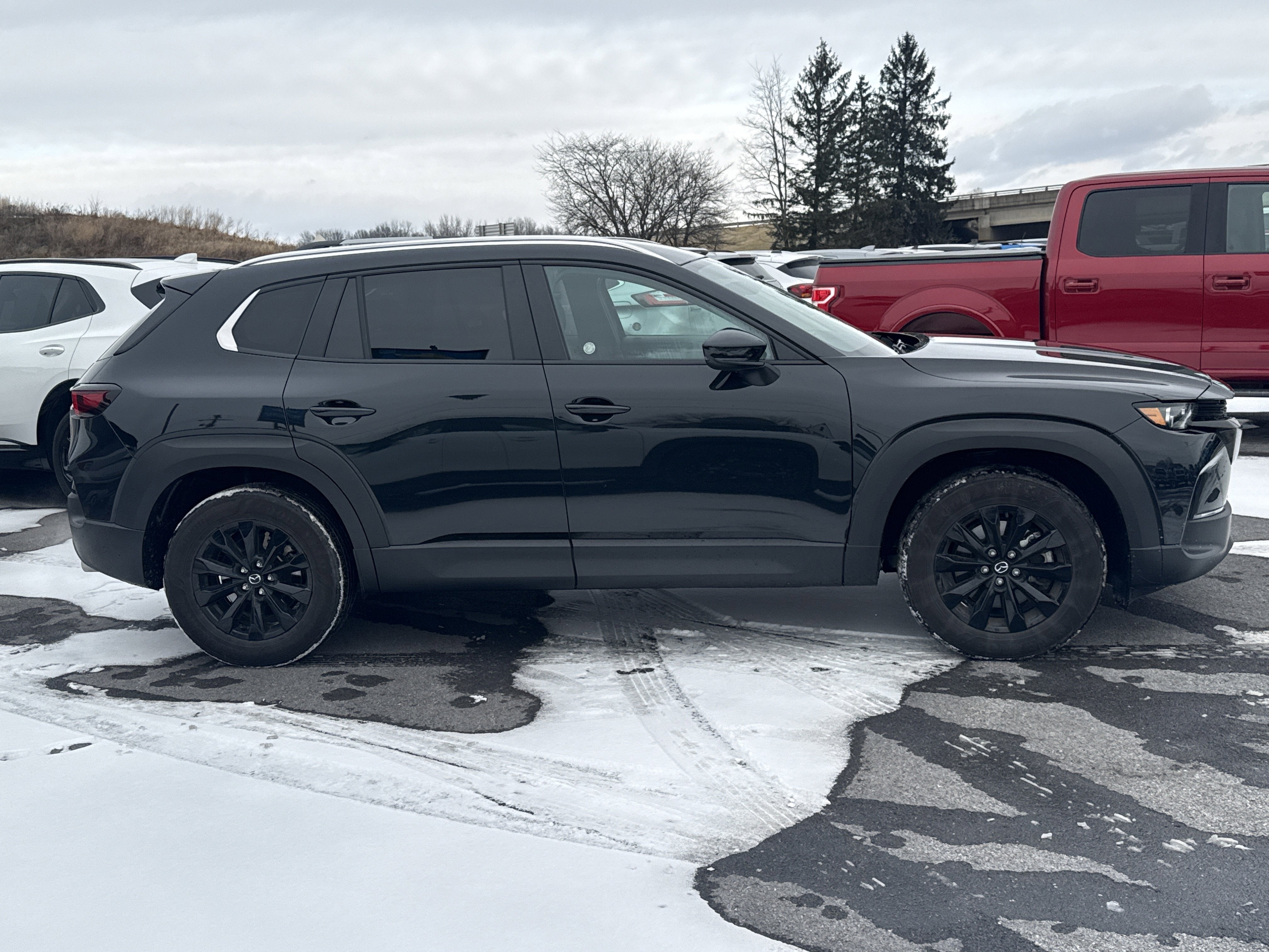 2025 Mazda Mazda CX-50 2.5 S Preferred Package