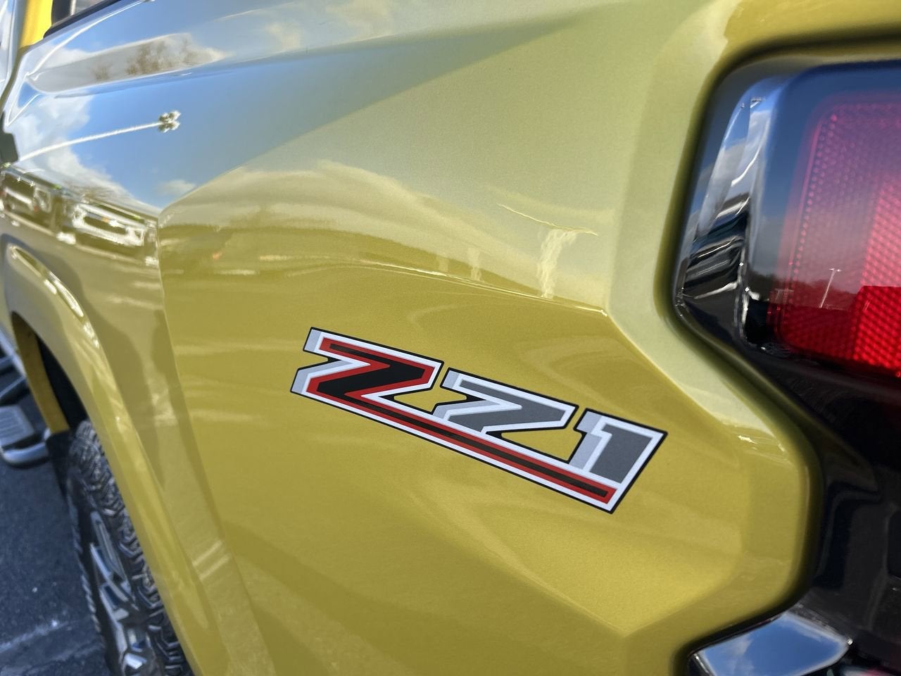 2023 Chevrolet Colorado 4WD Z71