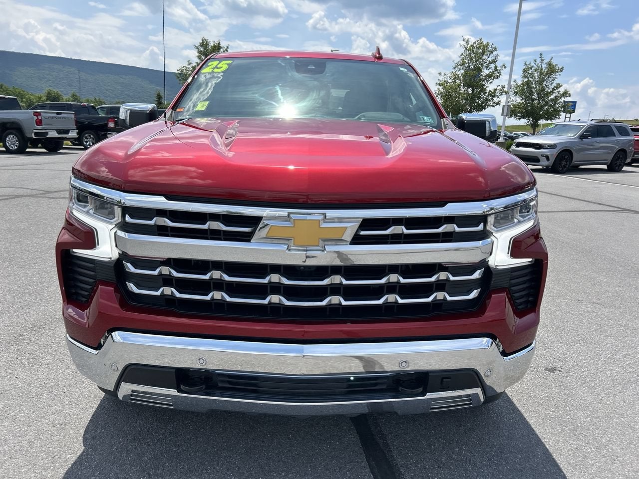 2025 Chevrolet Silverado 1500 LTZ