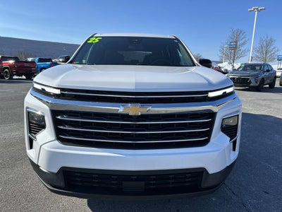 2025 Chevrolet Traverse AWD LT