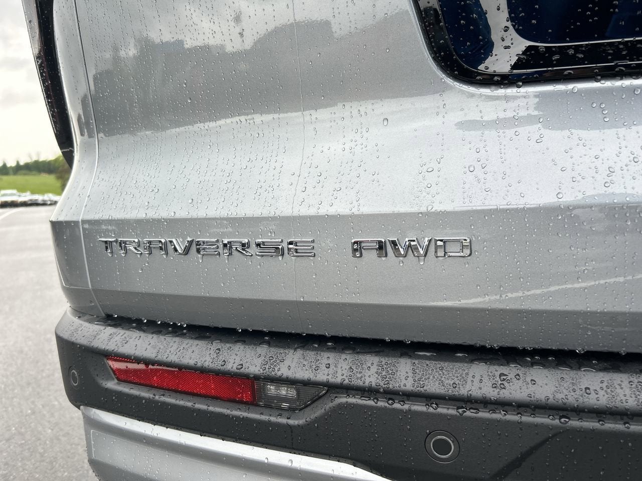 2025 Chevrolet Traverse AWD LT