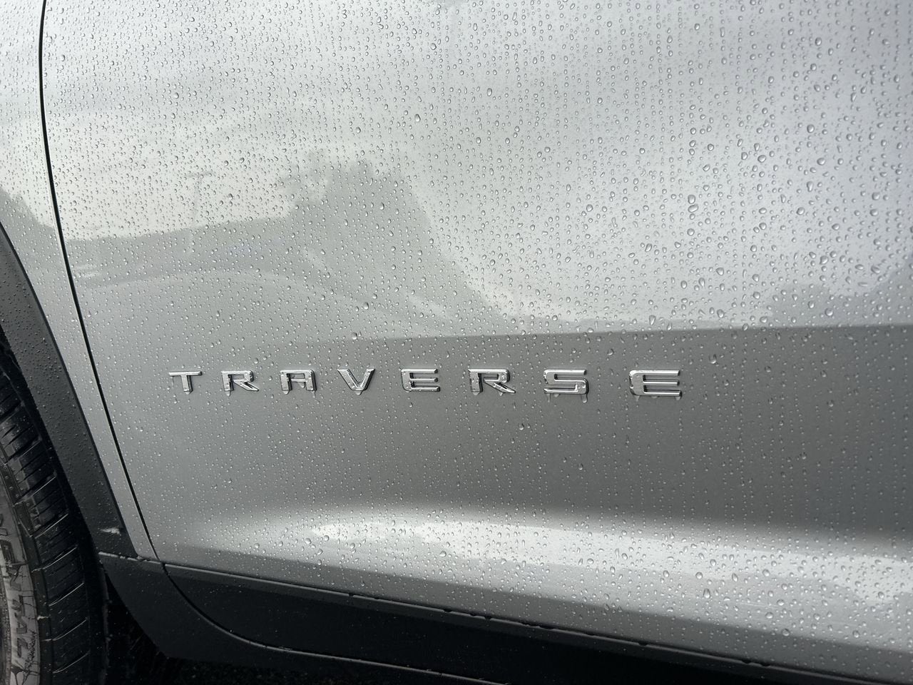 2025 Chevrolet Traverse AWD LT