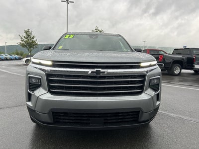 2025 Chevrolet Traverse AWD LT