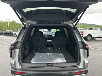 2025 Chevrolet Traverse AWD LT