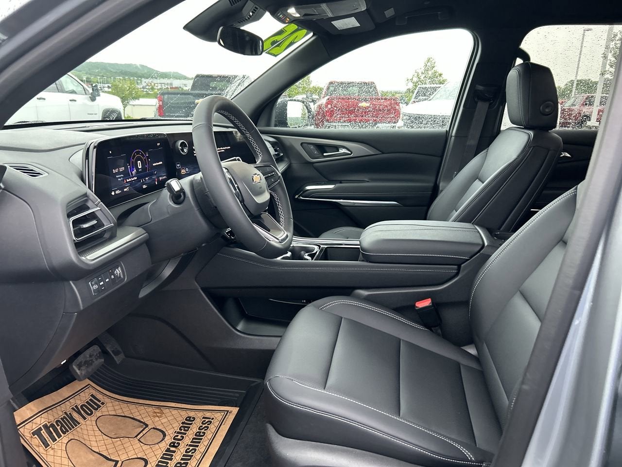 2025 Chevrolet Traverse AWD LT