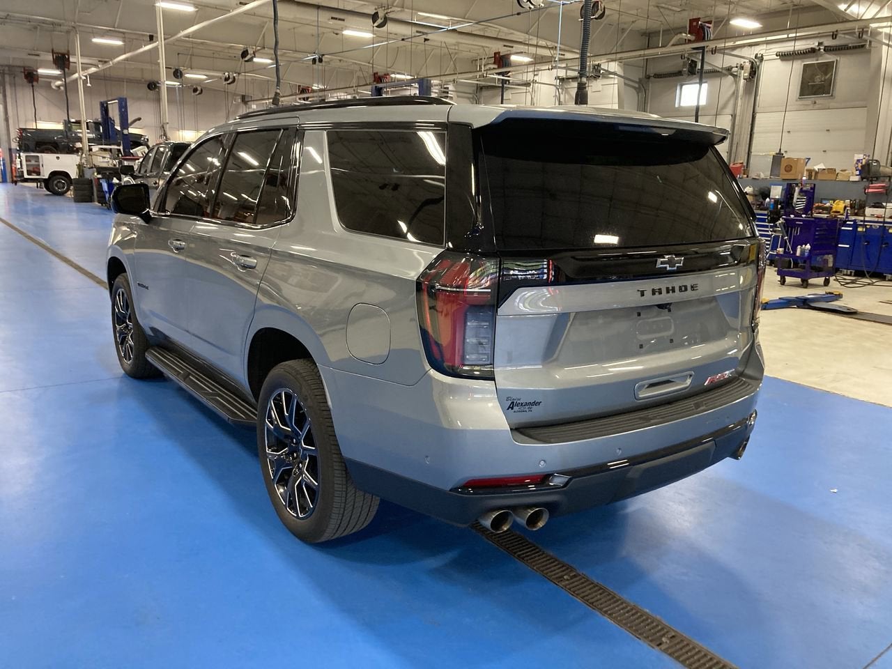 2025 Chevrolet Tahoe RST