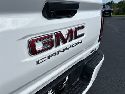 2024 GMC Canyon 4WD AT4