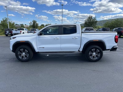 2024 GMC Canyon 4WD AT4