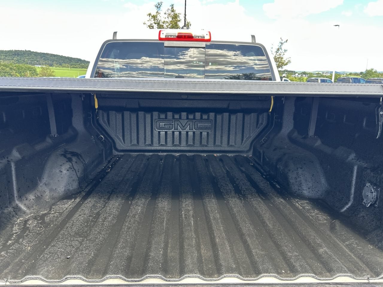 2024 GMC Canyon 4WD AT4