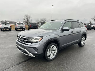 2022 Volkswagen Atlas 3.6L V6 SE w/Technology
