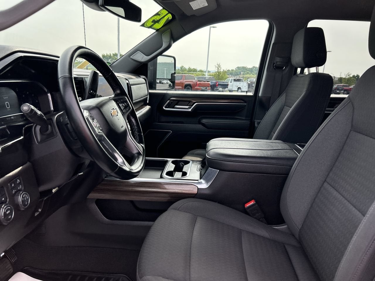 2025 Chevrolet Silverado 2500HD LT