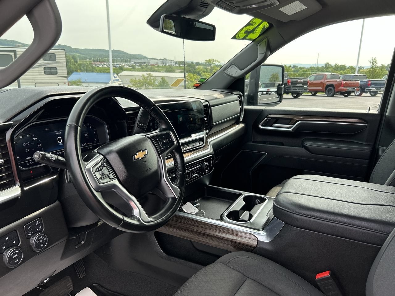 2025 Chevrolet Silverado 2500HD LT
