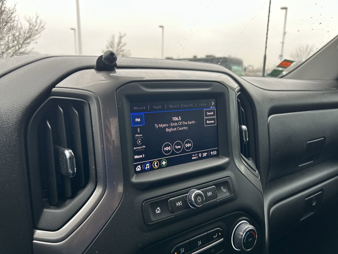 2024 Chevrolet Silverado 2500HD Custom