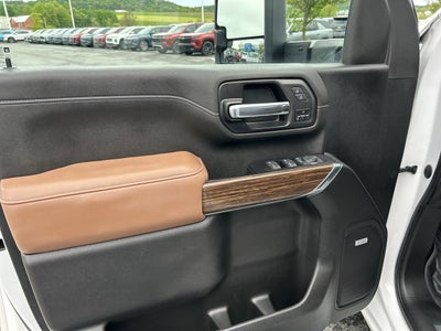 2022 Chevrolet Silverado 3500HD High Country