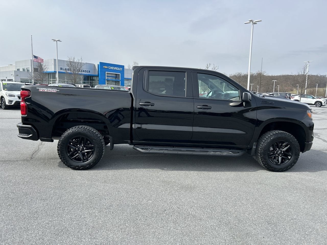 2024 Chevrolet Silverado 1500 Custom Trail Boss