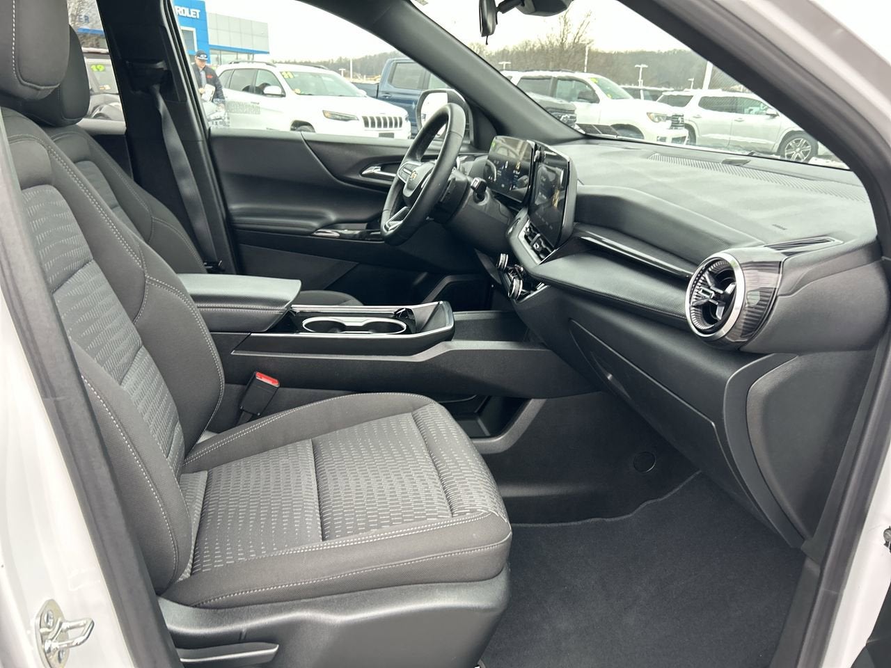 2025 Chevrolet Equinox AWD LT