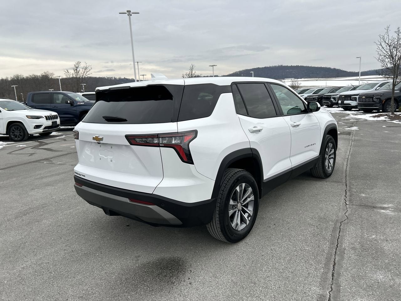 2025 Chevrolet Equinox AWD LT