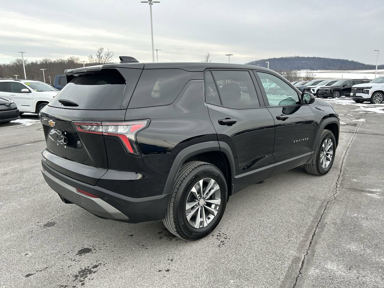 2025 Chevrolet Equinox AWD LT