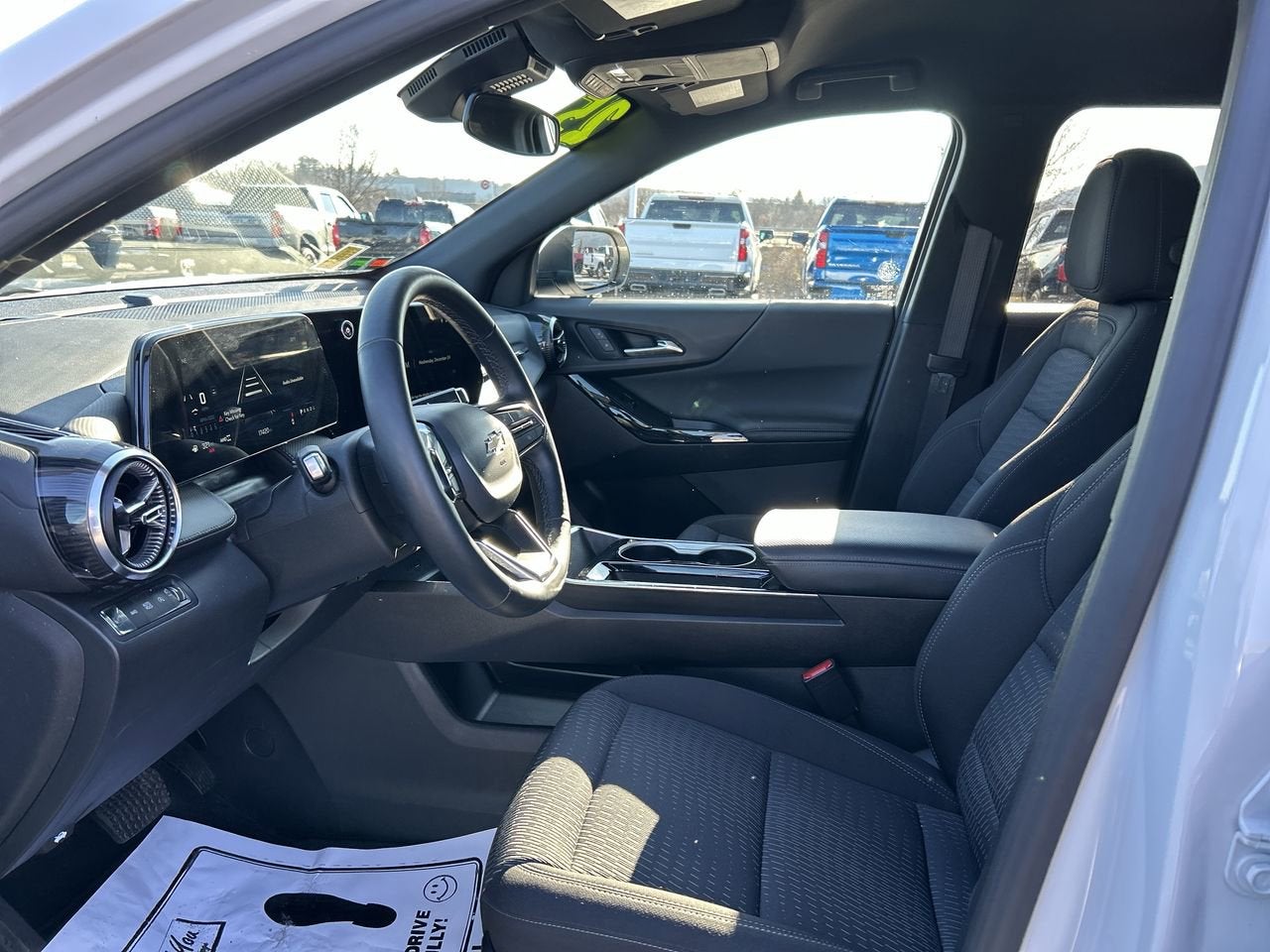 2025 Chevrolet Equinox AWD LT