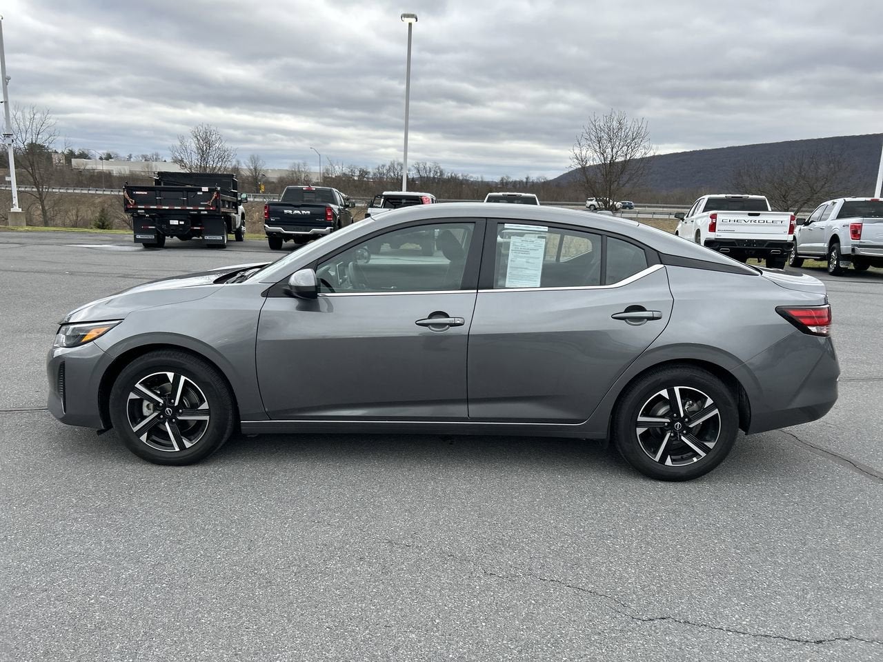 2025 Nissan Sentra SV