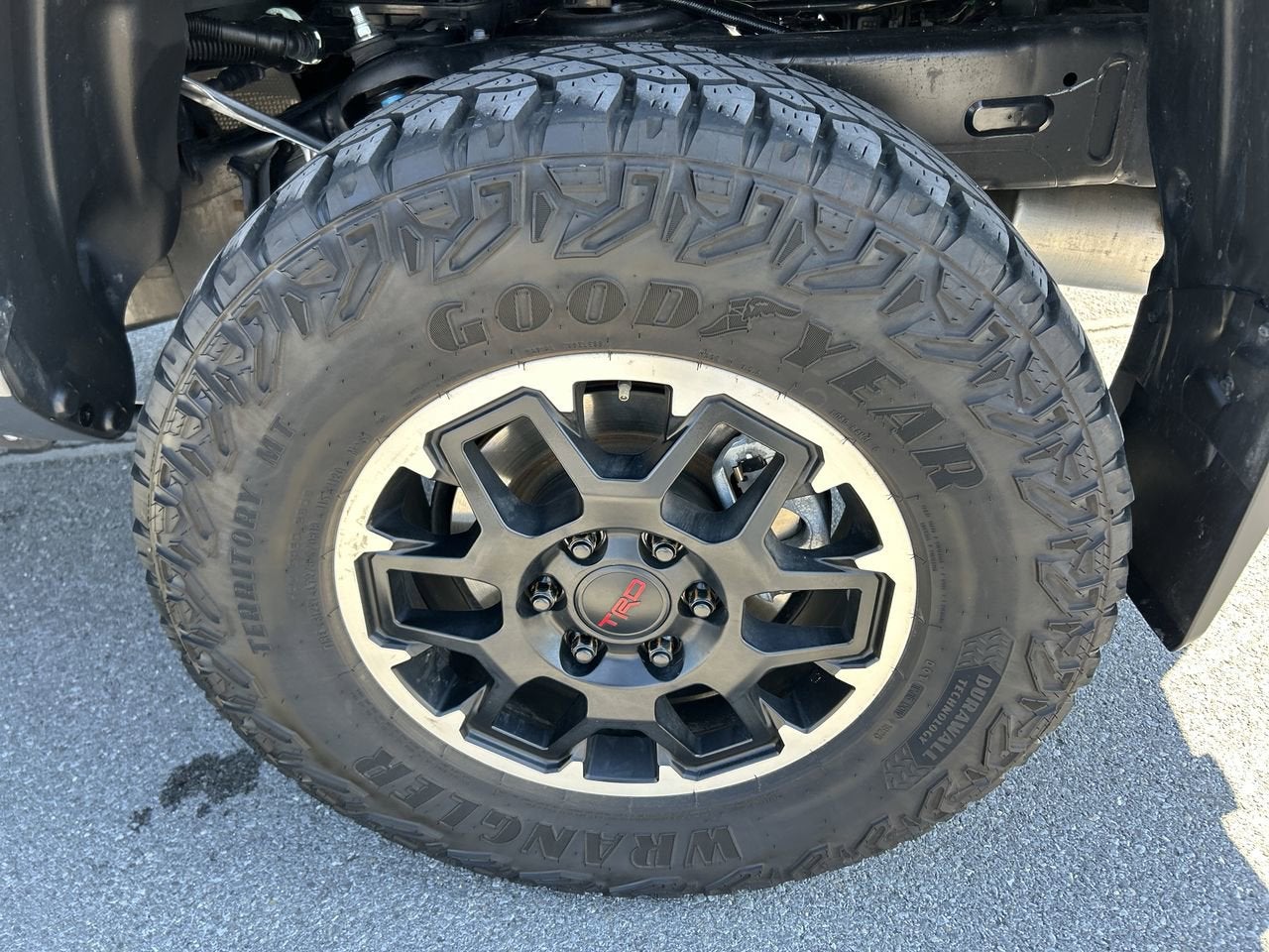2025 Toyota Tacoma 4WD TRD Off Road Hybrid