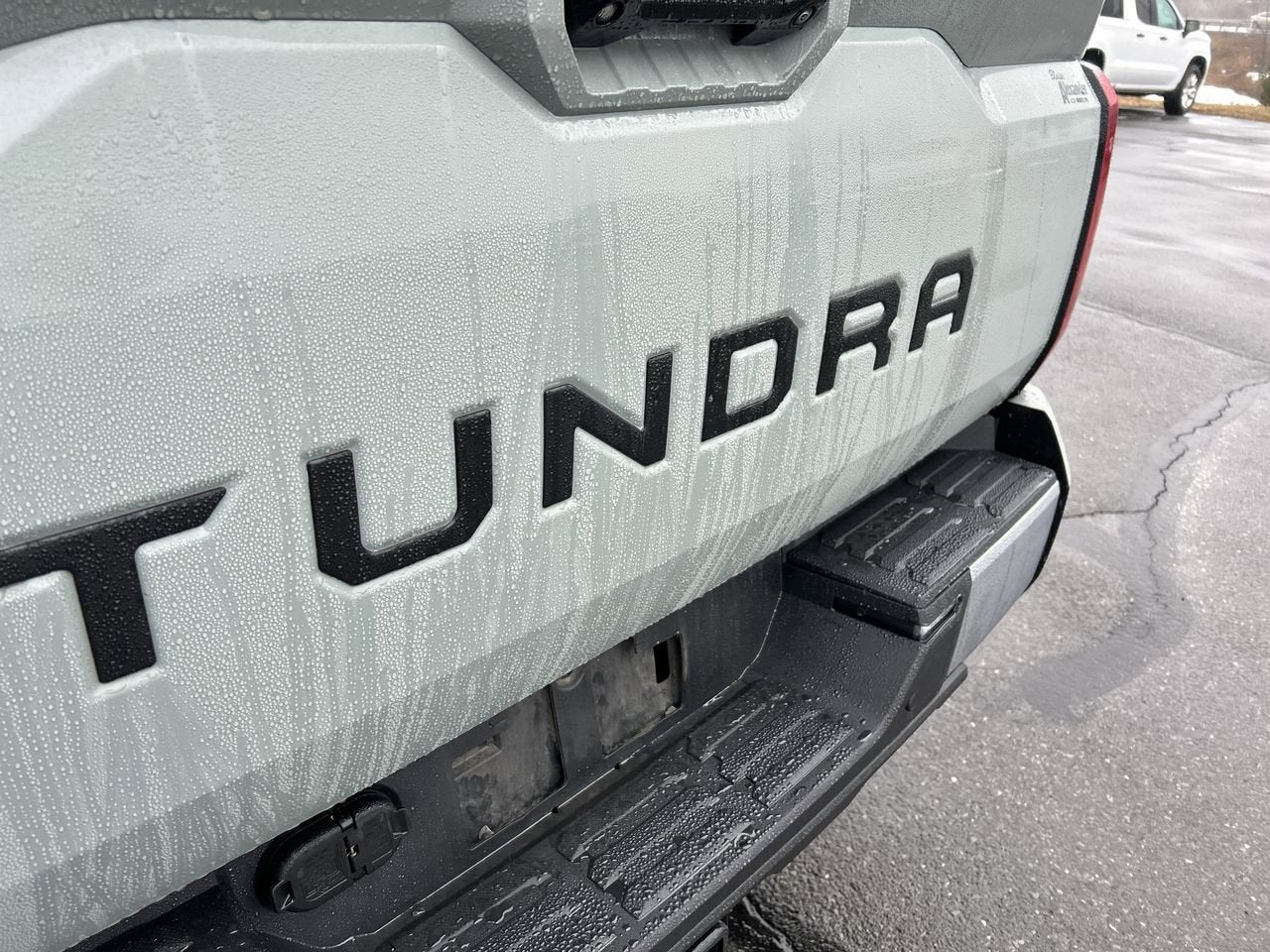 2022 Toyota Tundra 4WD SR5