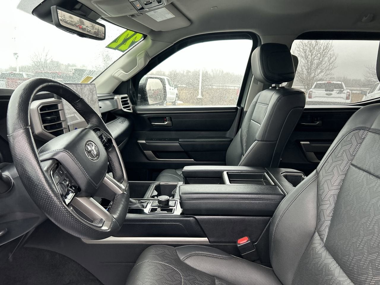 2022 Toyota Tundra 4WD SR5