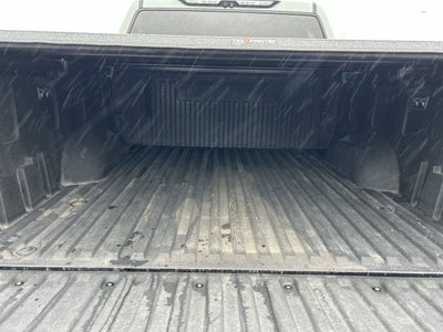 2022 Toyota Tundra 4WD SR5