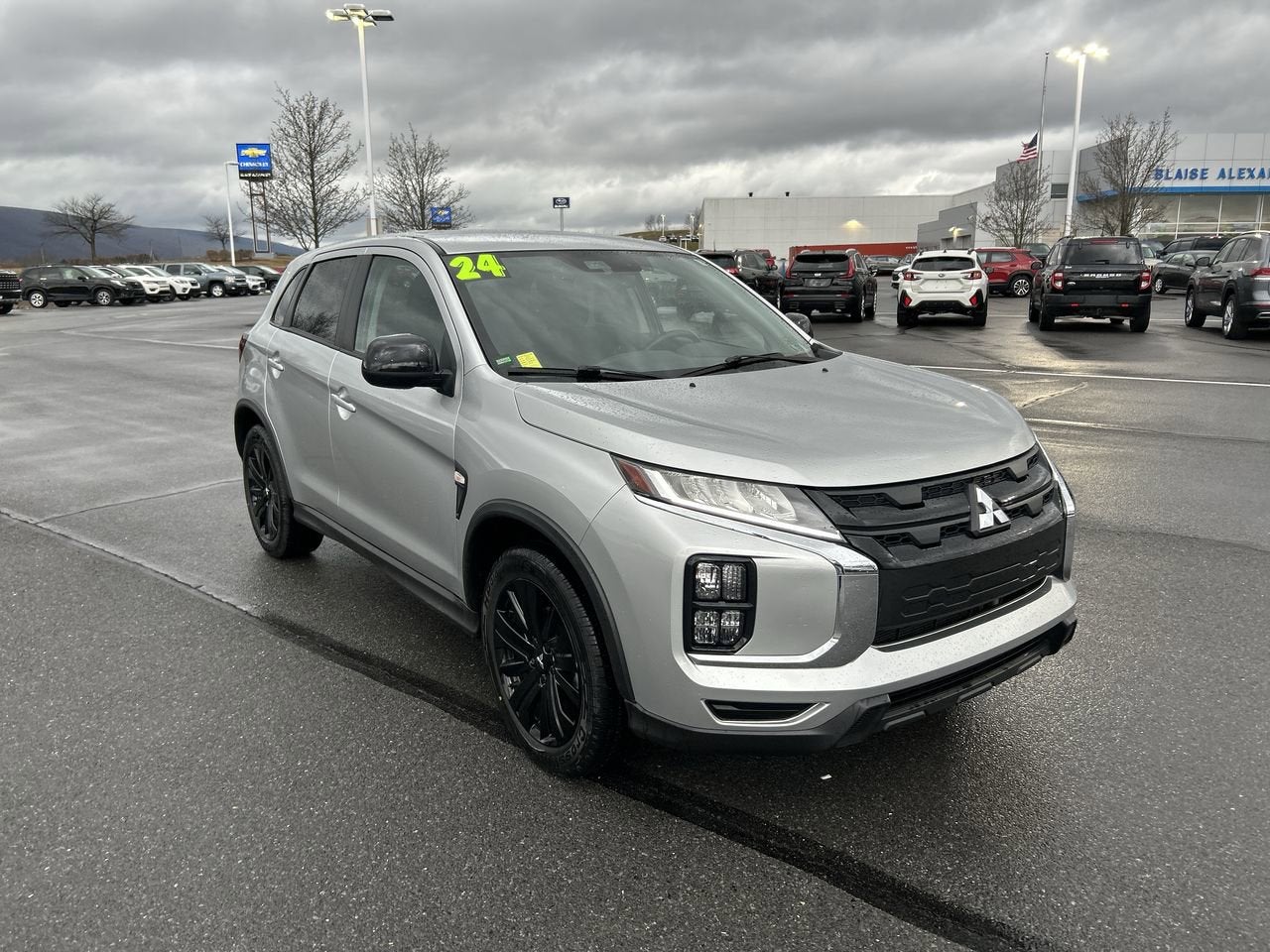 2024 Mitsubishi Outlander Sport S