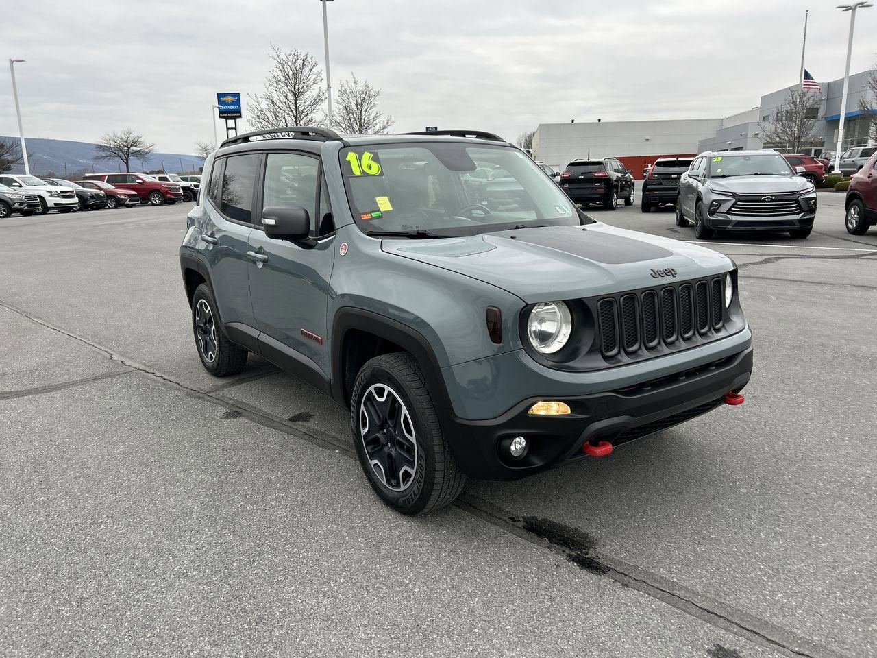 2016 Jeep Renegade Trailhawk