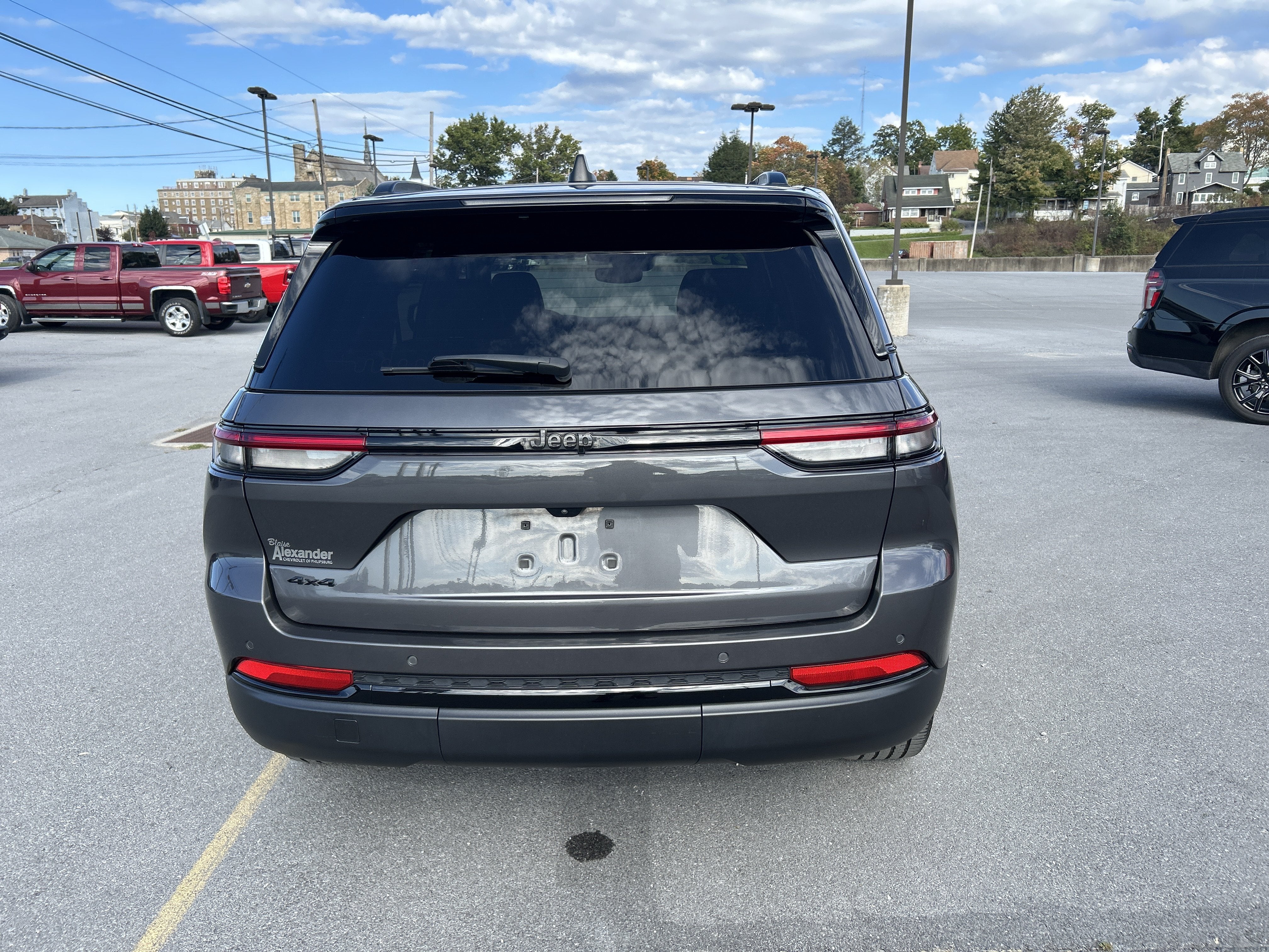 2023 Jeep Grand Cherokee Altitude