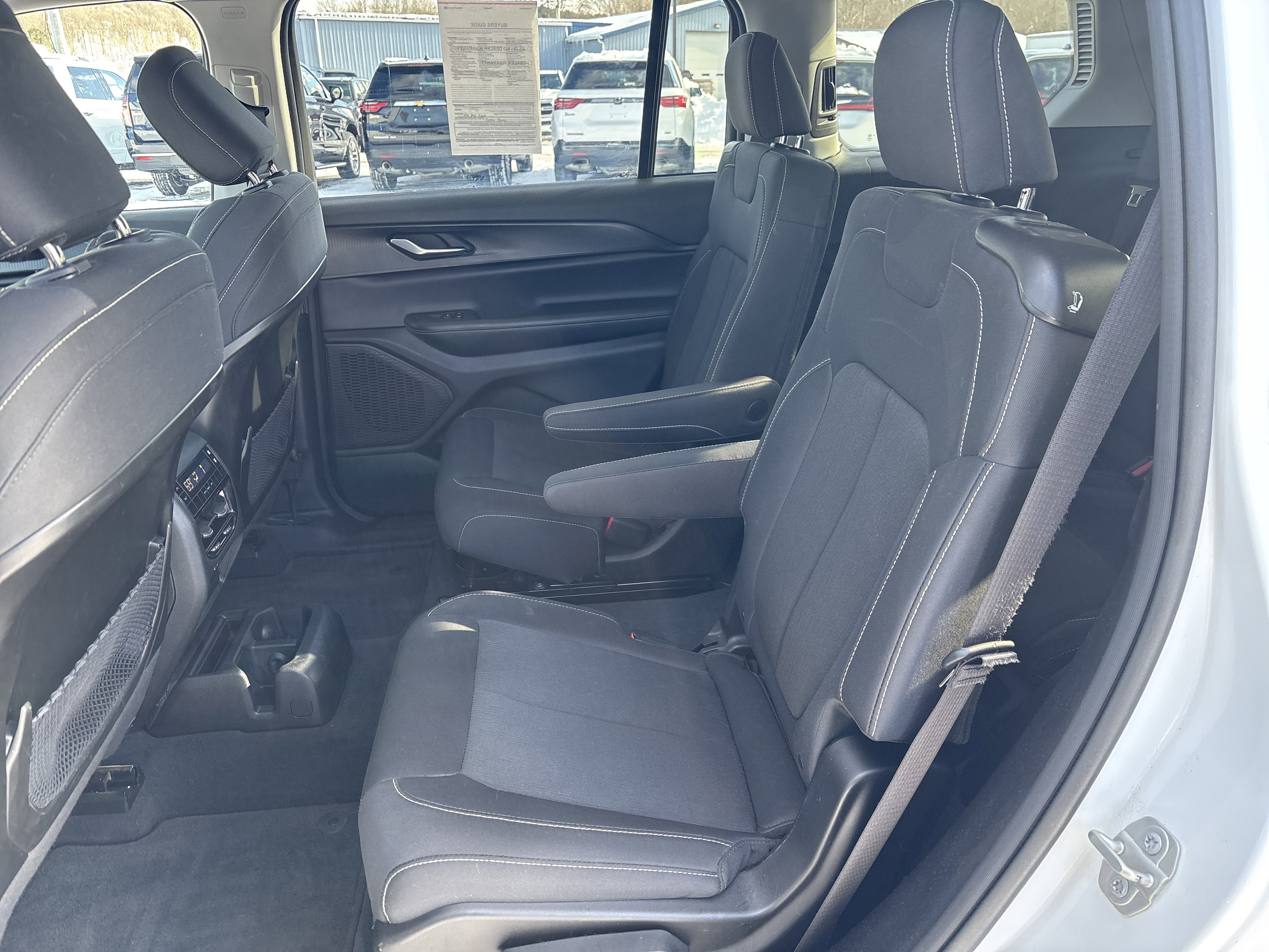 2023 Jeep Grand Cherokee L Laredo