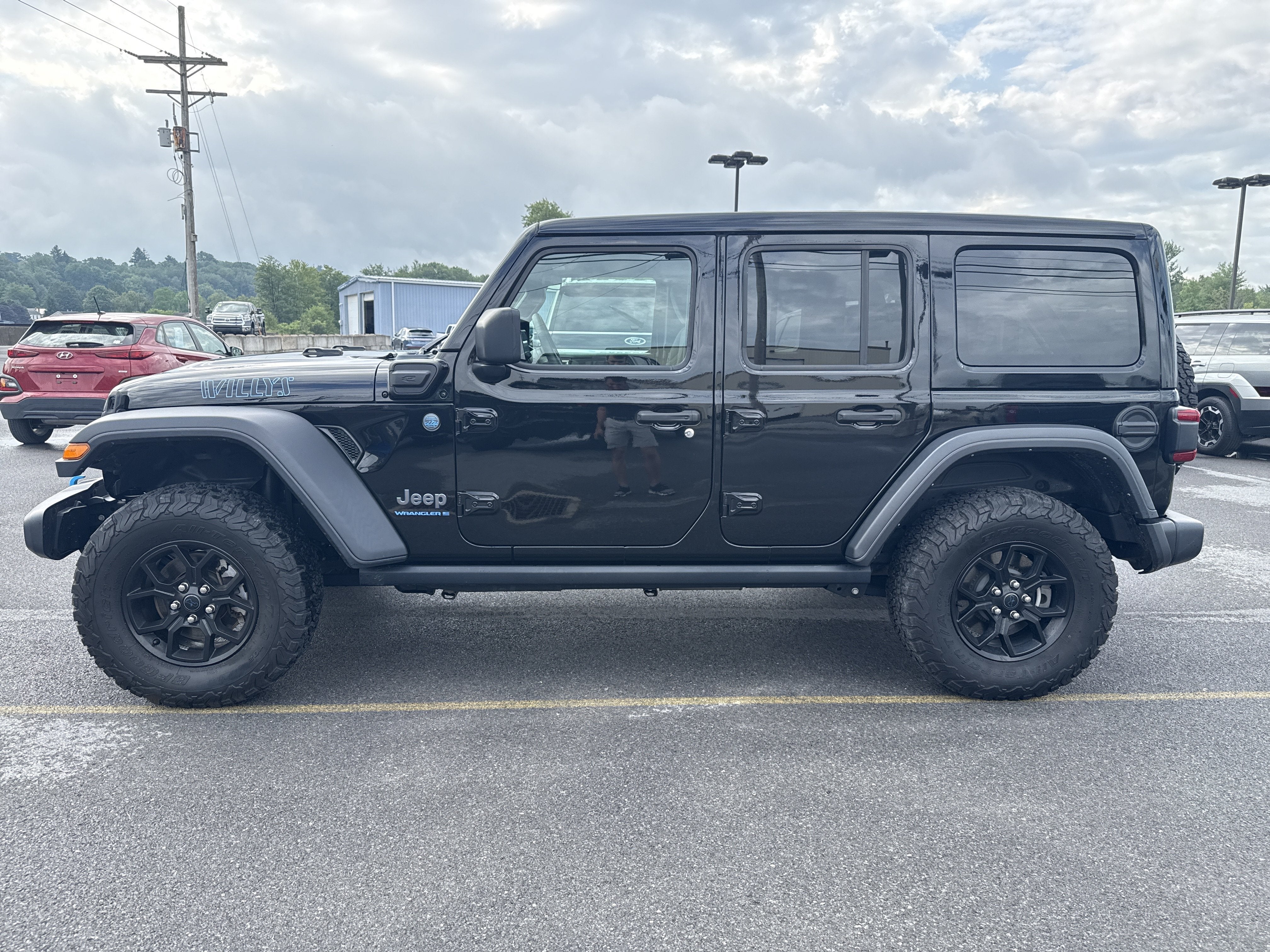 2024 Jeep Wrangler 4xe Willys